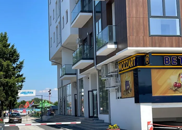 R Lux Akva Park Διαμέρισμα *