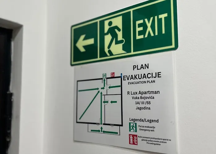 R Lux Akva Park * Jagodina